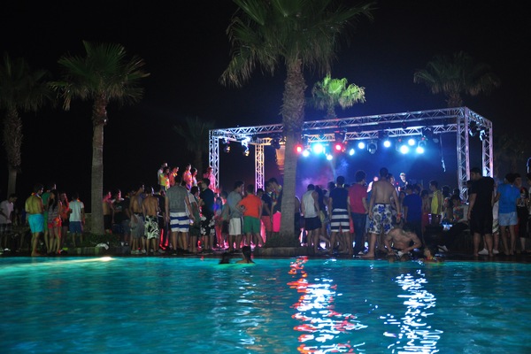Promo Antoura at Cyan